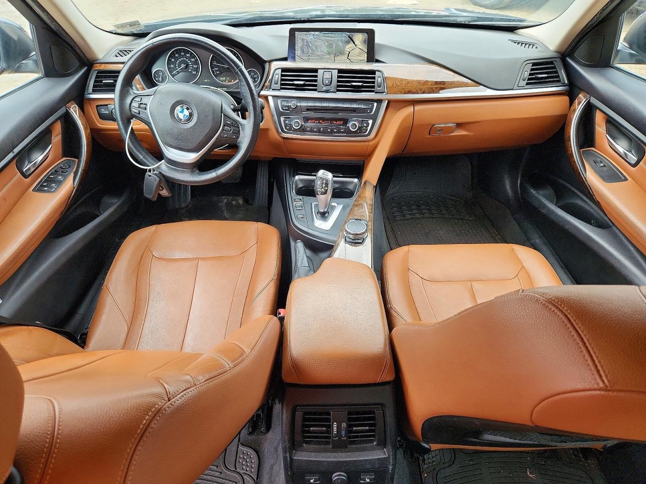 2015 BMW Seria 3 328i - zdjęcie 8