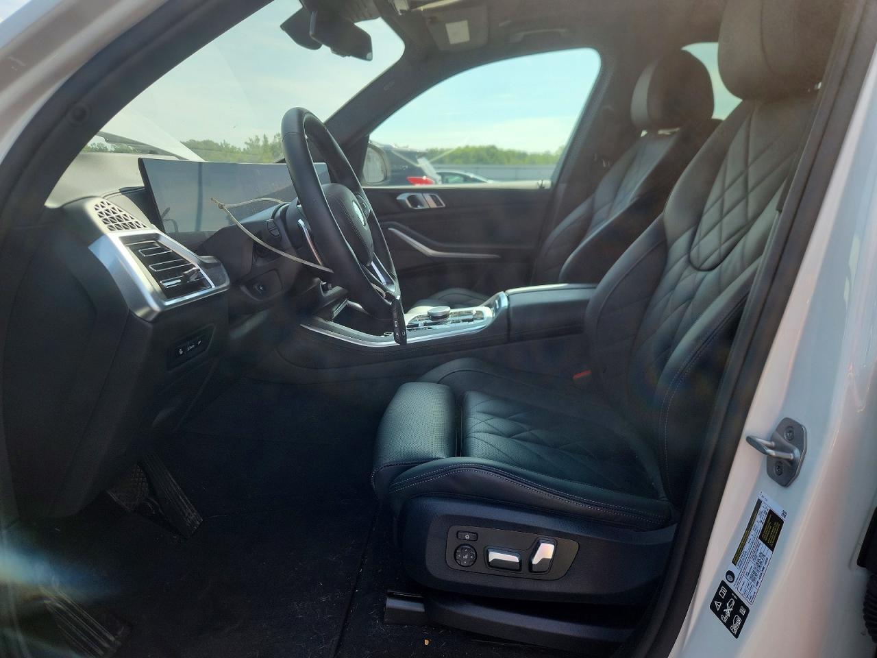 2025 BMW X5 xDrive40I - zdjęcie 7