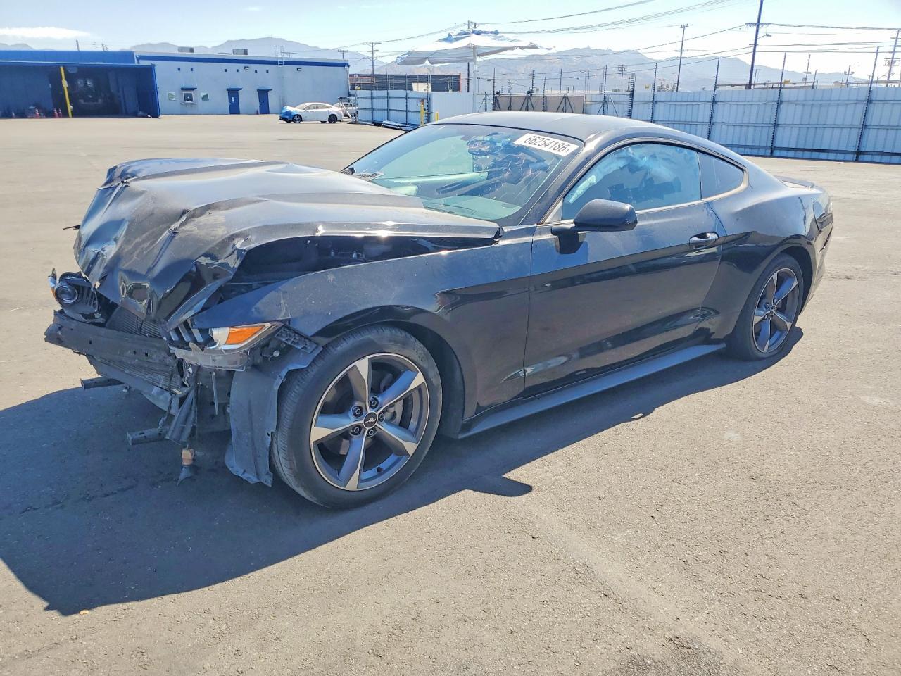 2015 Ford Mustang - zdjęcie główne