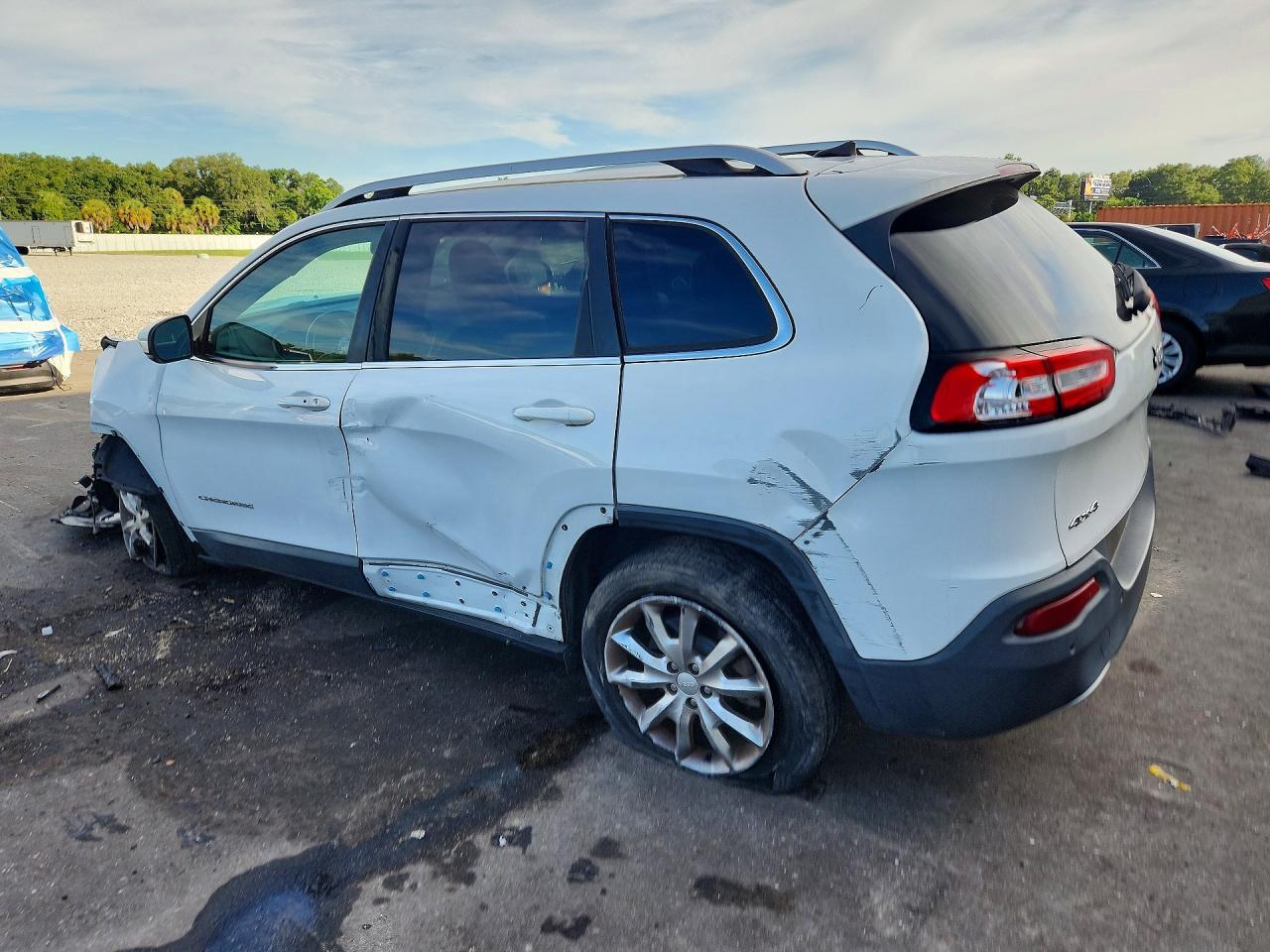 2018 Jeep Cherokee Limited - zdjęcie 2