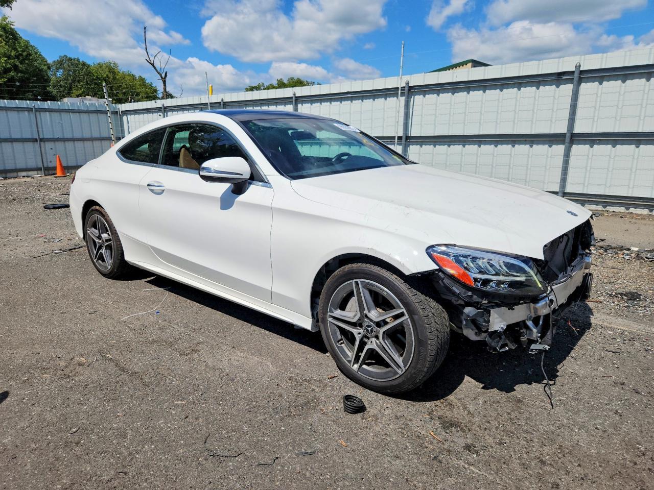 2019 Mercedes-Benz C 300 4Matic - zdjęcie 4
