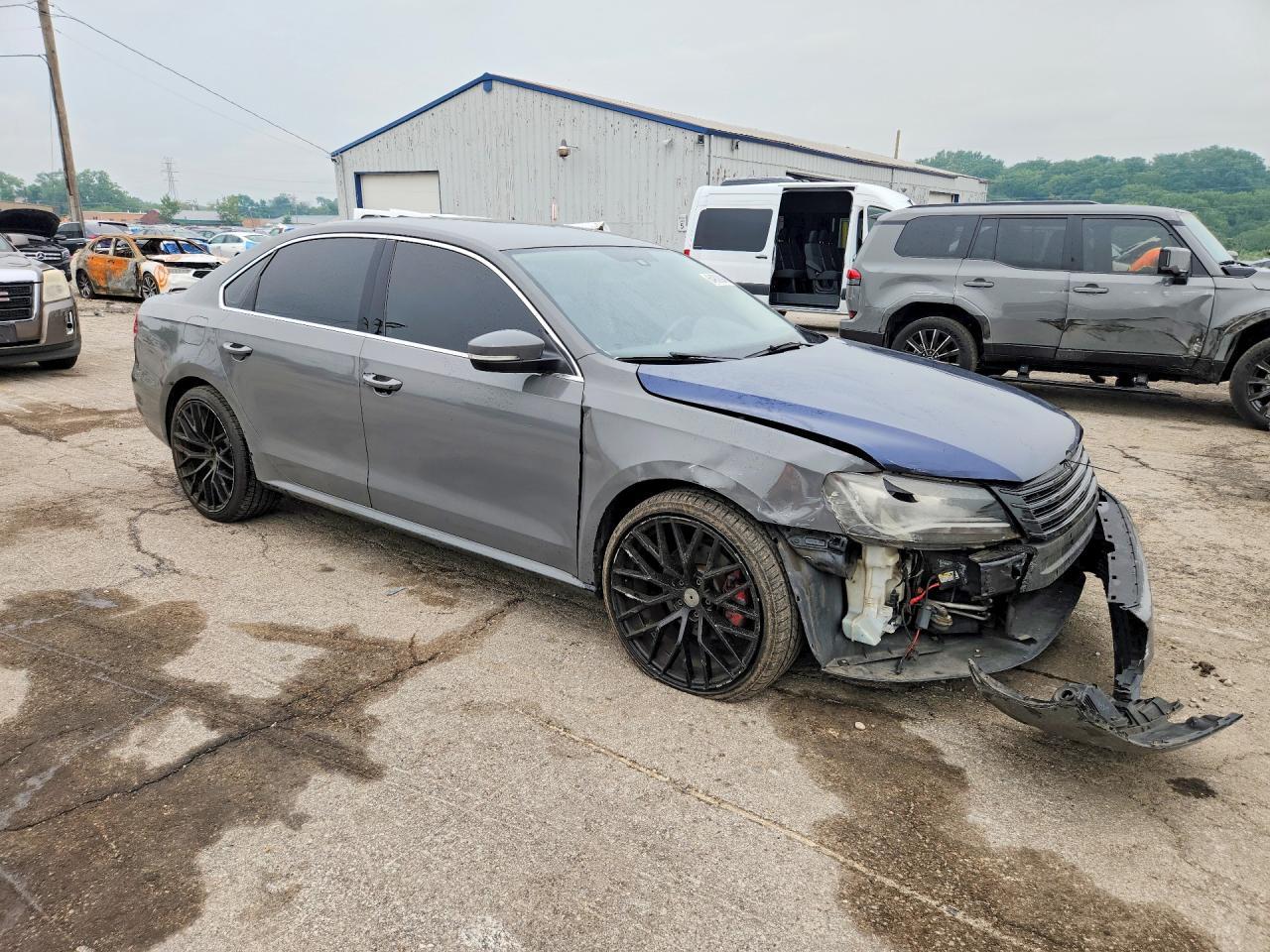 2015 Volkswagen Passat S - zdjęcie 4