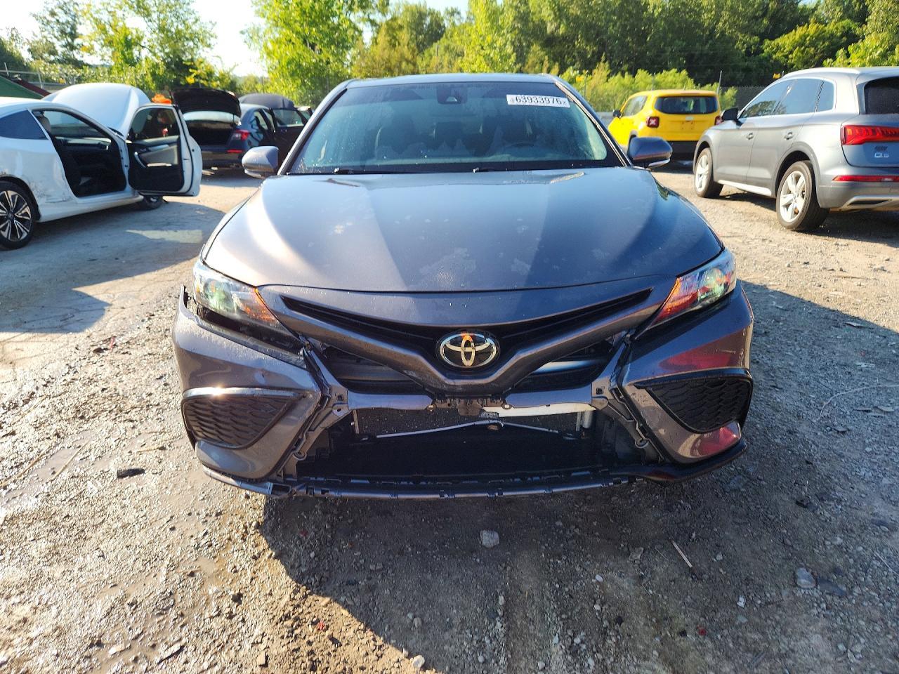 2023 Toyota Camry Se - zdjęcie 5