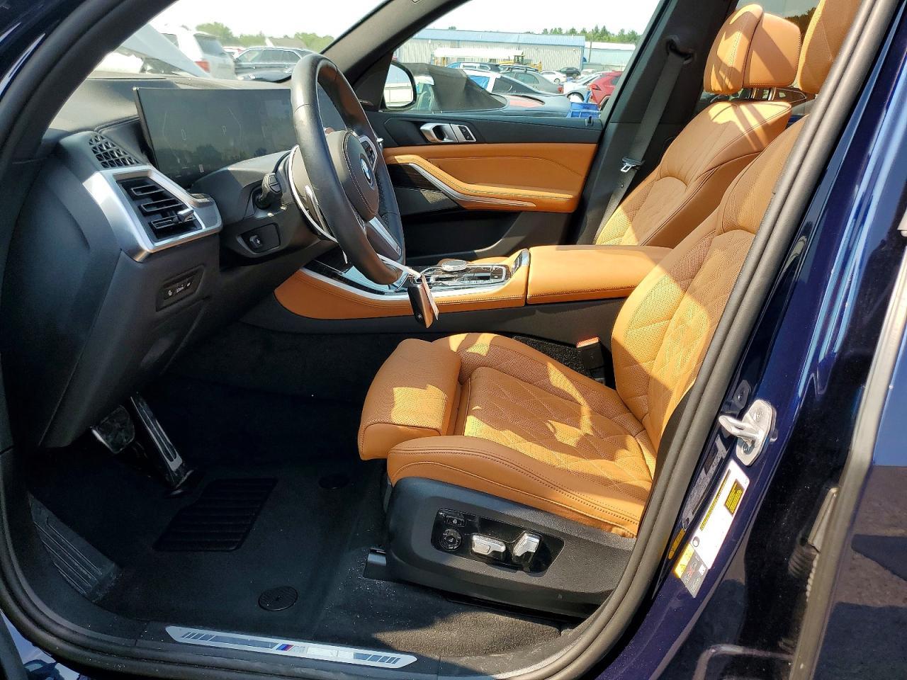 2025 BMW X5 xDrive50E - zdjęcie 7