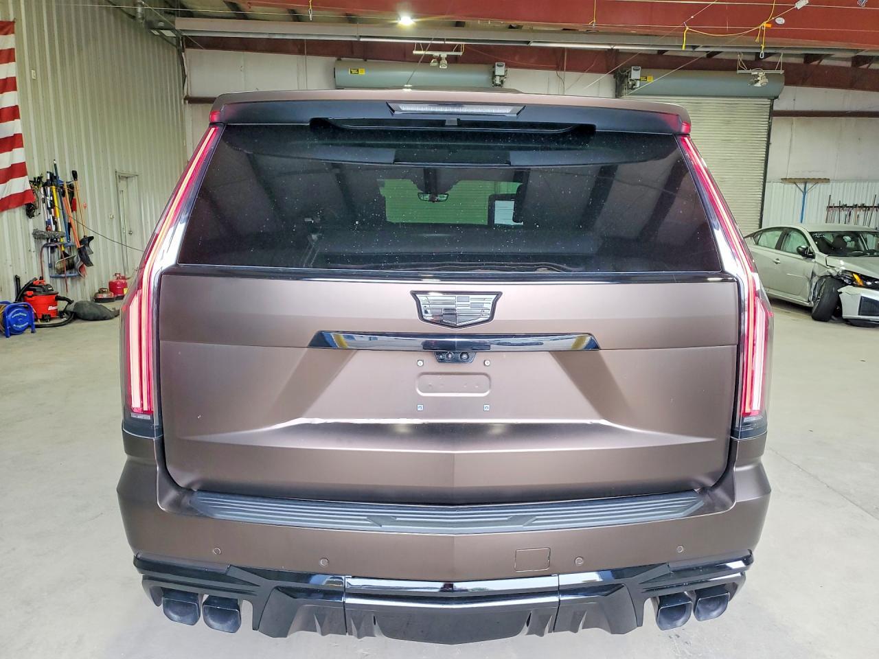 2025 Cadi Escalade V - zdjęcie 6