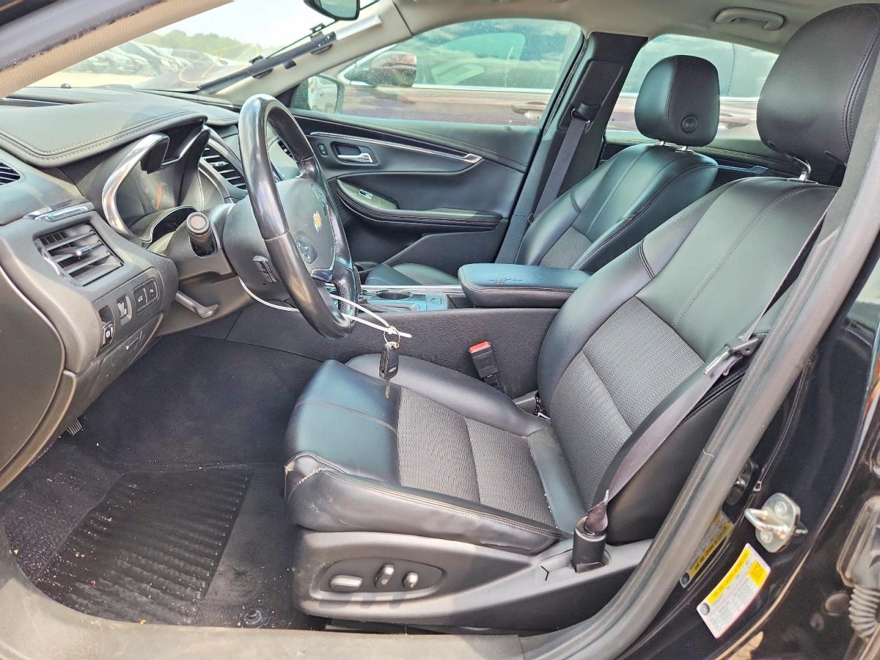 2017 Chevrolet Impala Lt - zdjęcie 7