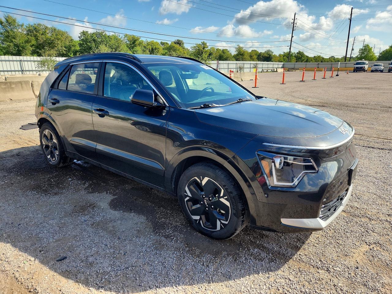 2024 Kia Niro Wind - zdjęcie 4