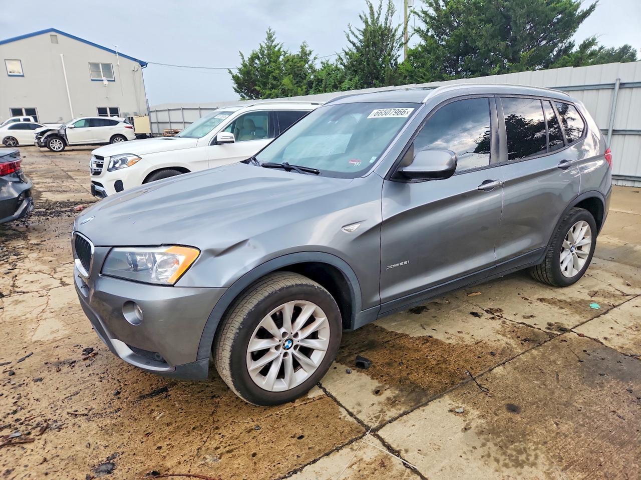 2013 BMW X3 xDrive28I - zdjęcie główne