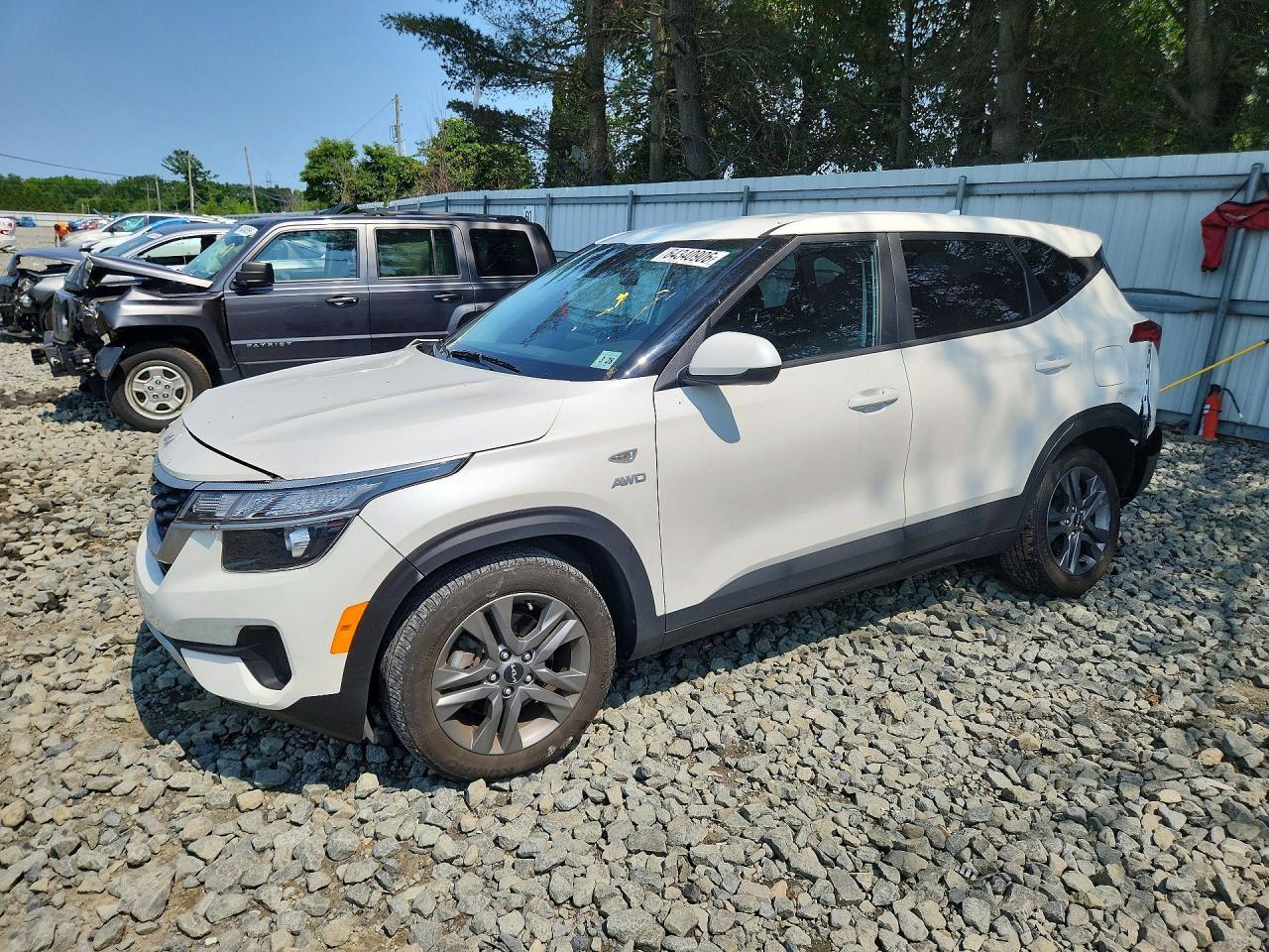 2023 Kia Seltos Lx - zdjęcie główne