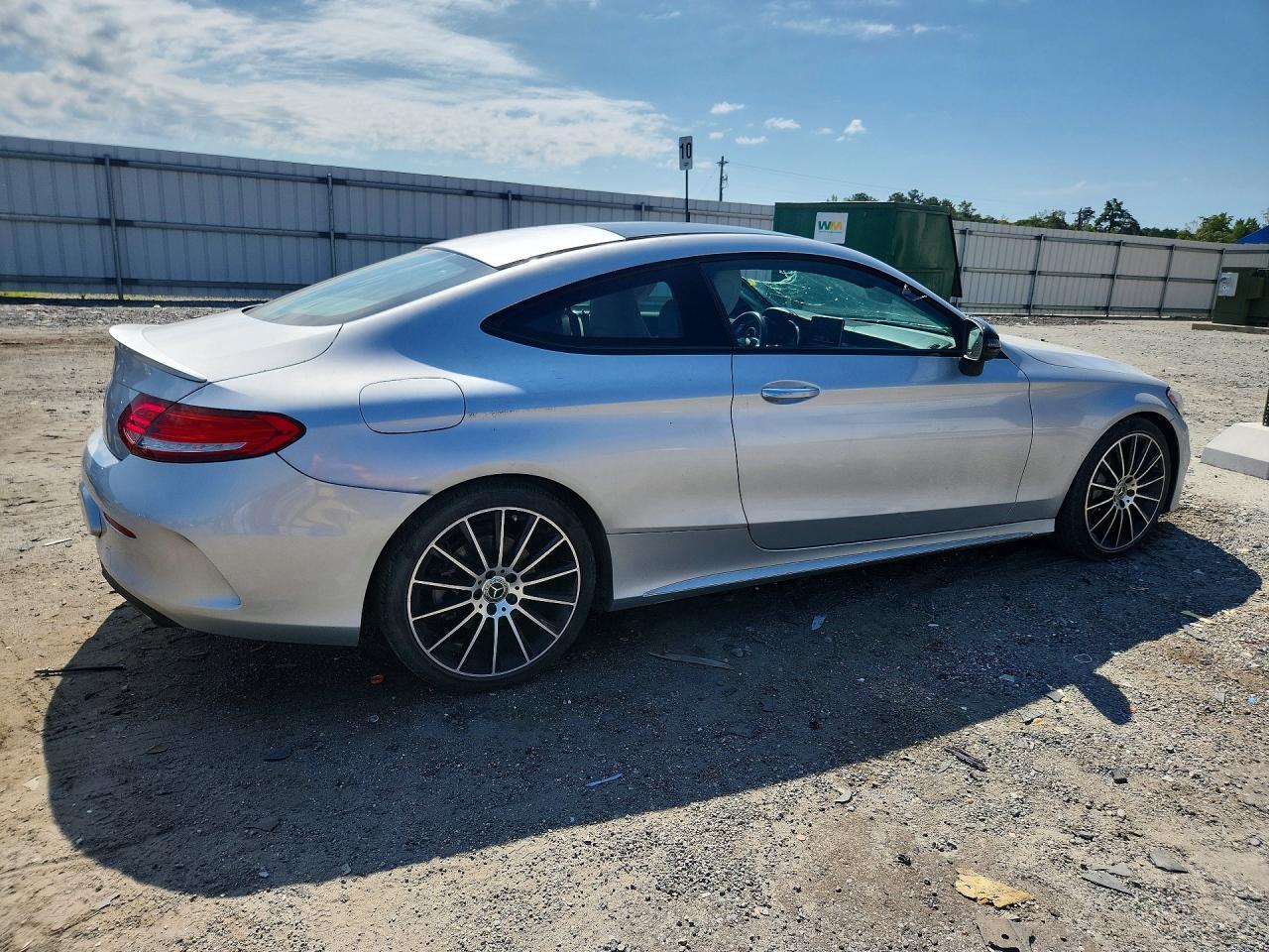 2018 Mercedes-Benz C 300 - zdjęcie 3