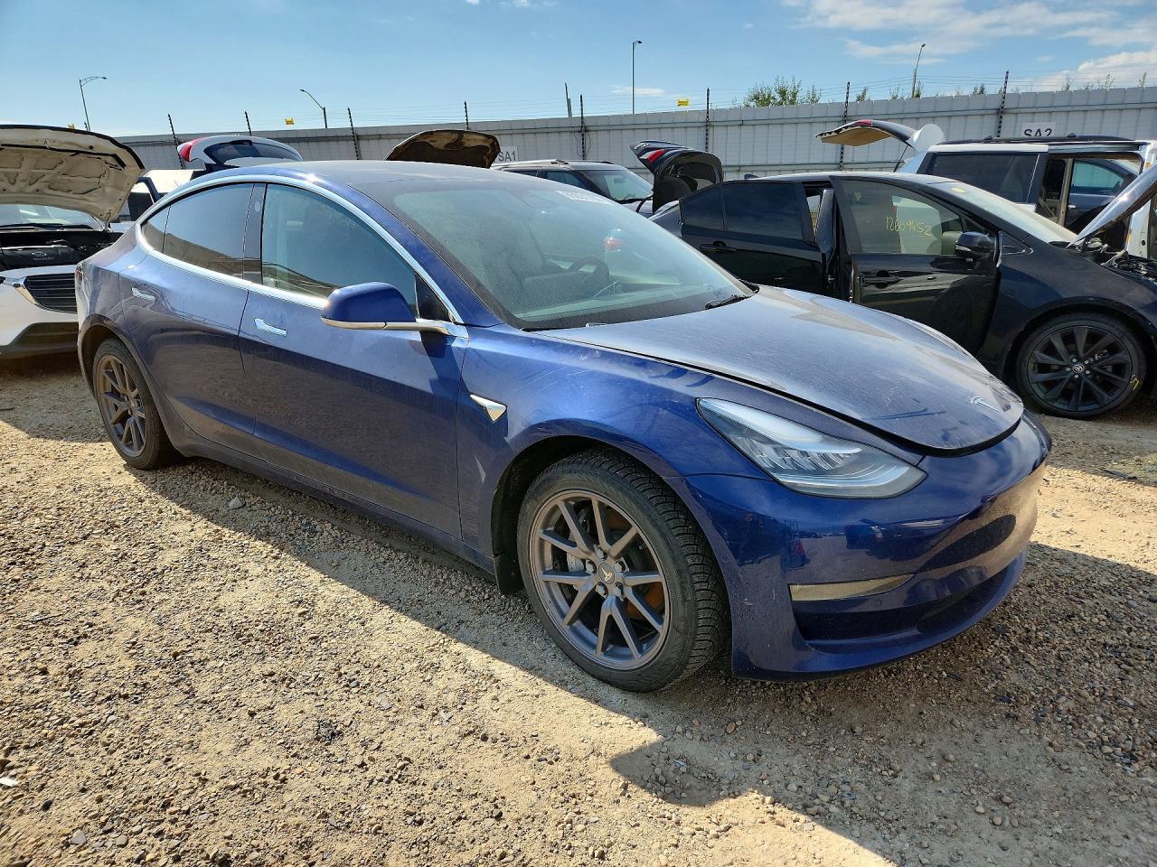 2020 Tesla Model 3 - zdjęcie 4