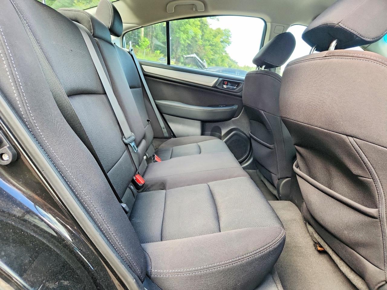 2016 Subaru Legacy 2.5I Premium - zdjęcie 10