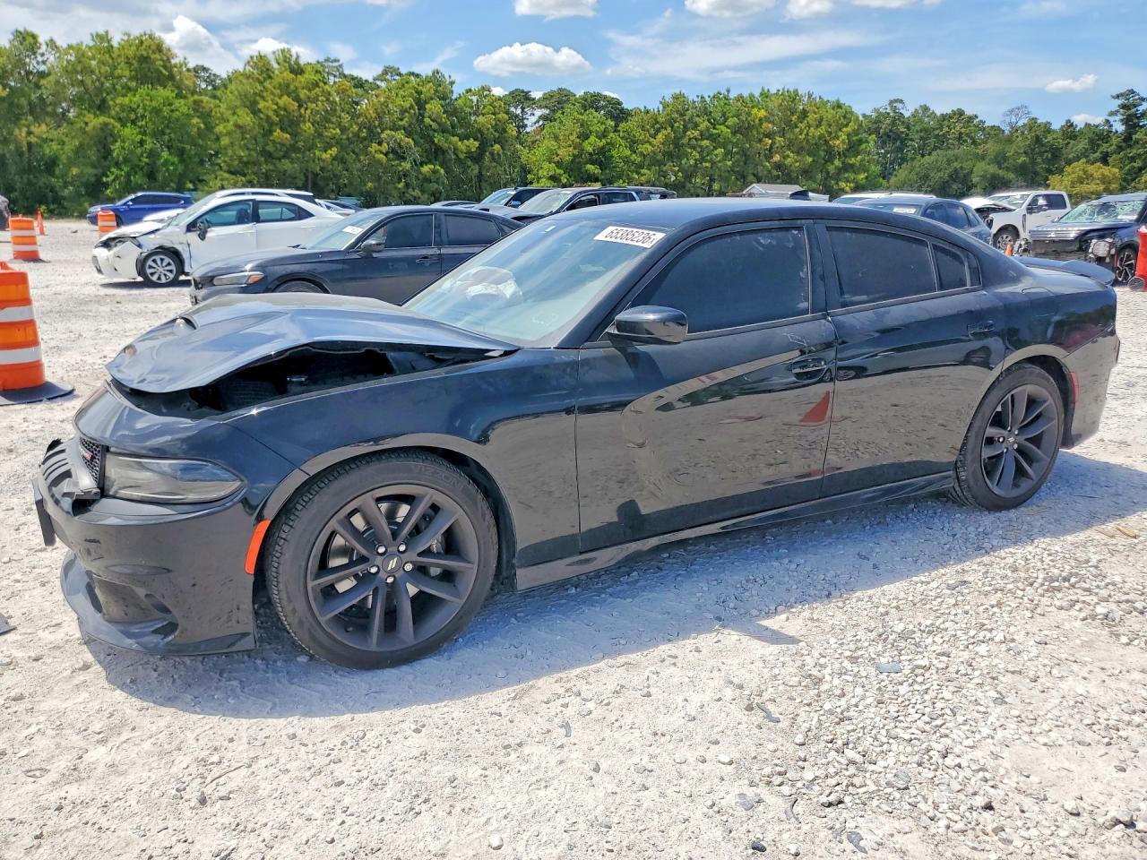 2021 Dodge Charger R/T - zdjęcie główne