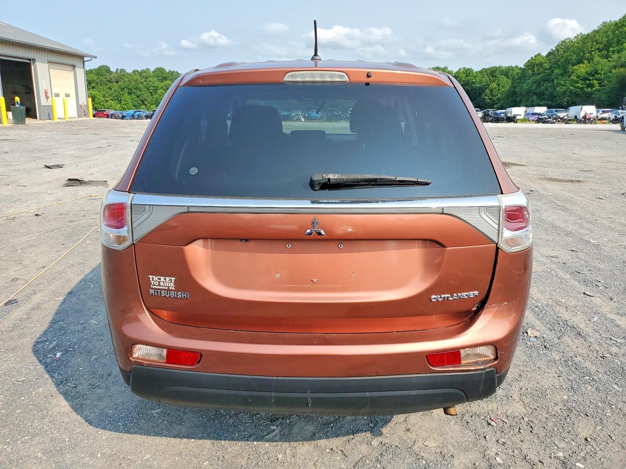 2014 Mitsubishi Outlander Se - zdjęcie 6