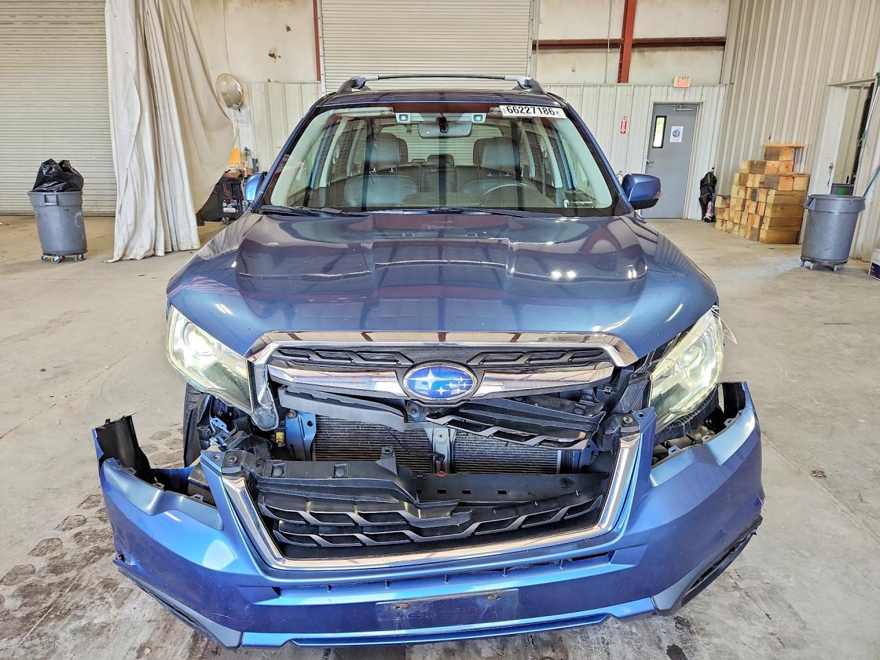2017 Subaru Forester 2.5I Touring - zdjęcie 5