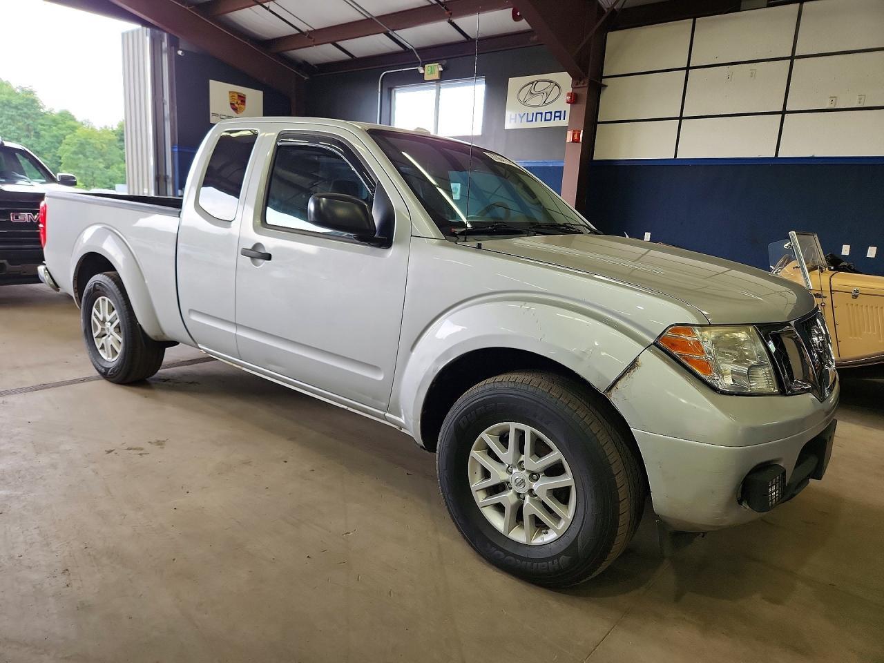 2016 Nissan Frontier Sv V6 - zdjęcie 4