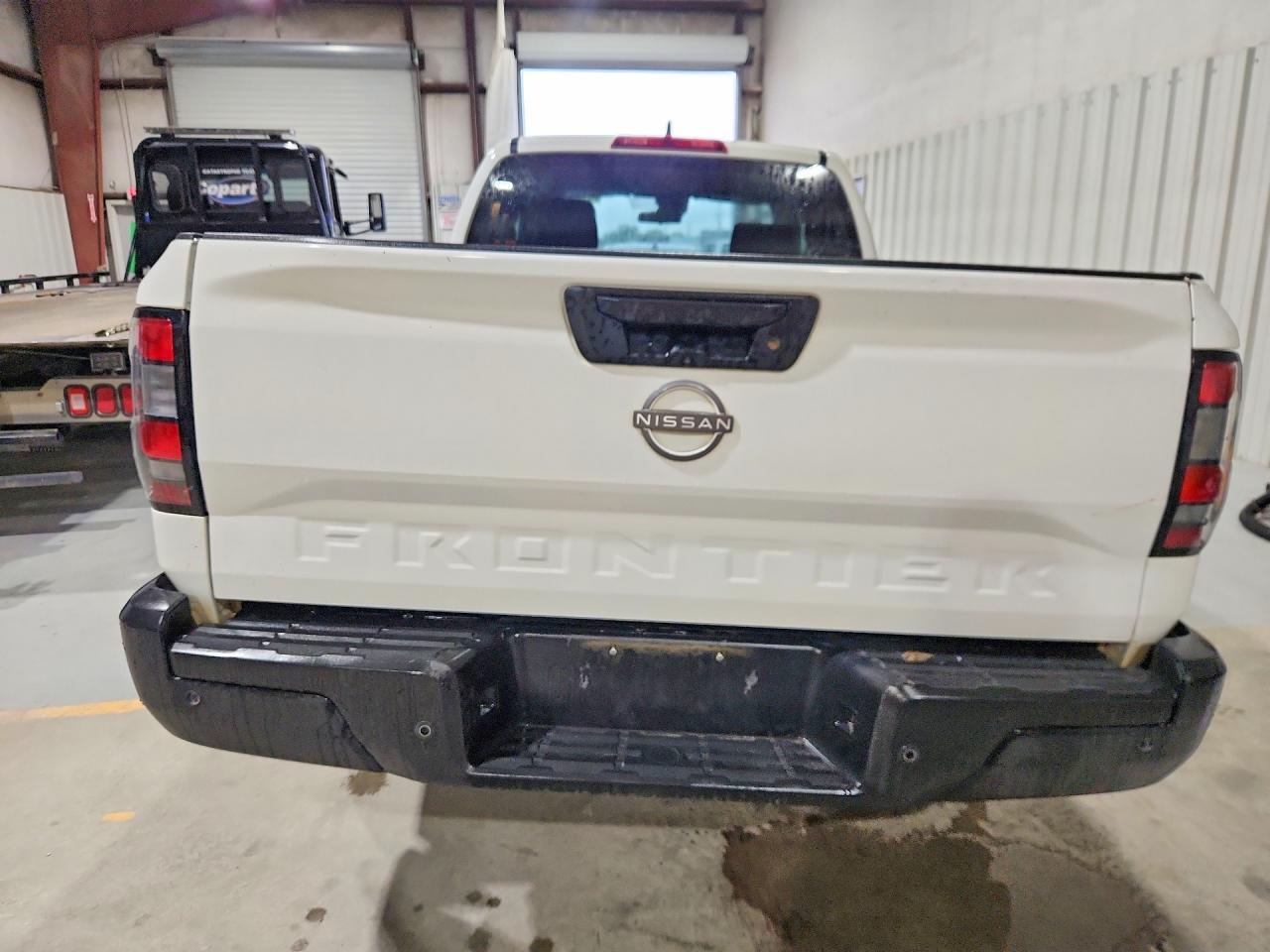2023 Nissan Frontier S - zdjęcie 6
