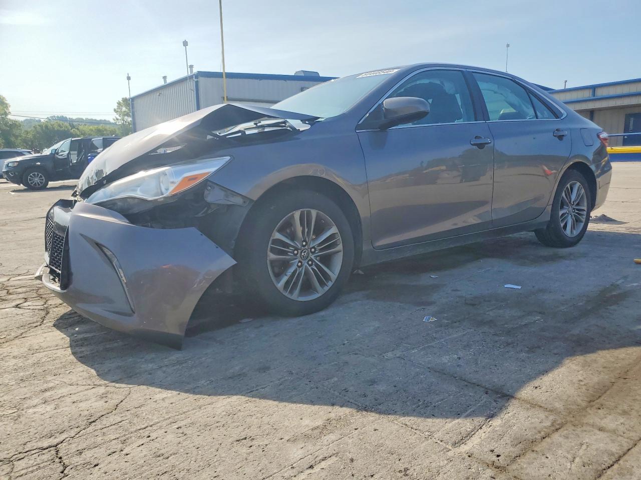 2017 Toyota Camry Se - zdjęcie główne