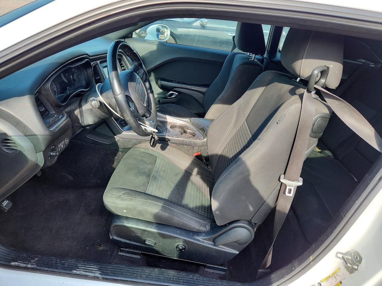 2017 Dodge Challenger Sxt - zdjęcie 7