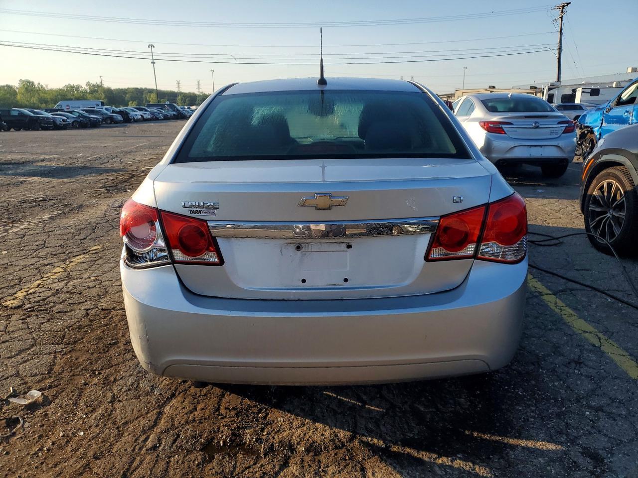 2014 Chevrolet Cruze Lt - zdjęcie 6