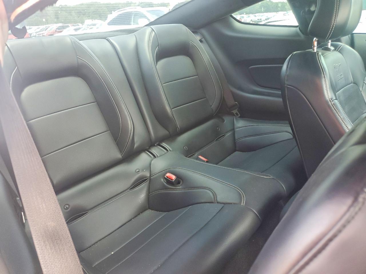 2015 Ford Mustang Gt - zdjęcie 10
