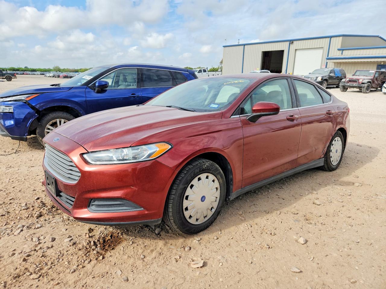 2014 Ford Fusion S - zdjęcie główne
