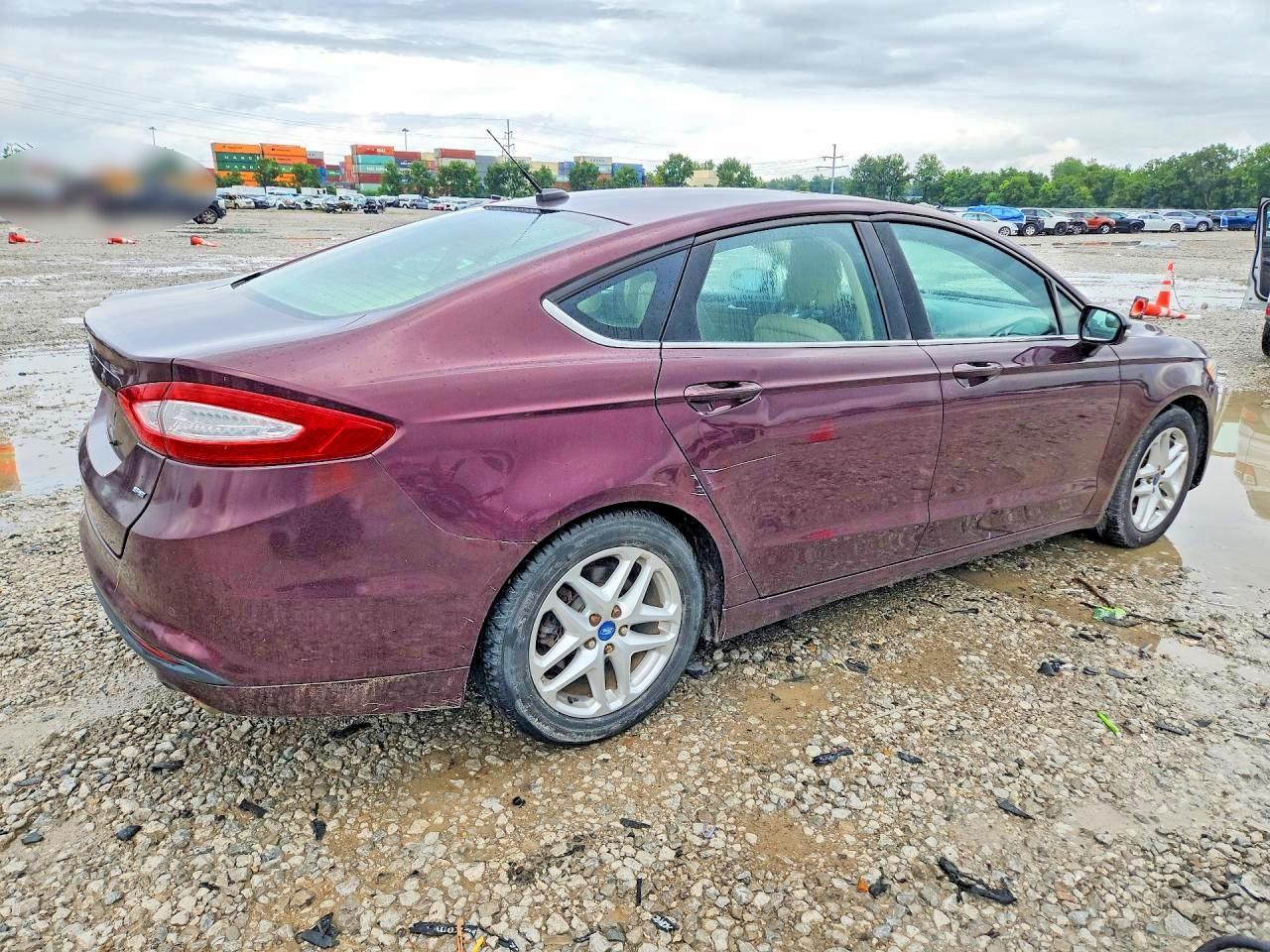 2013 Ford Fusion Se - zdjęcie 3