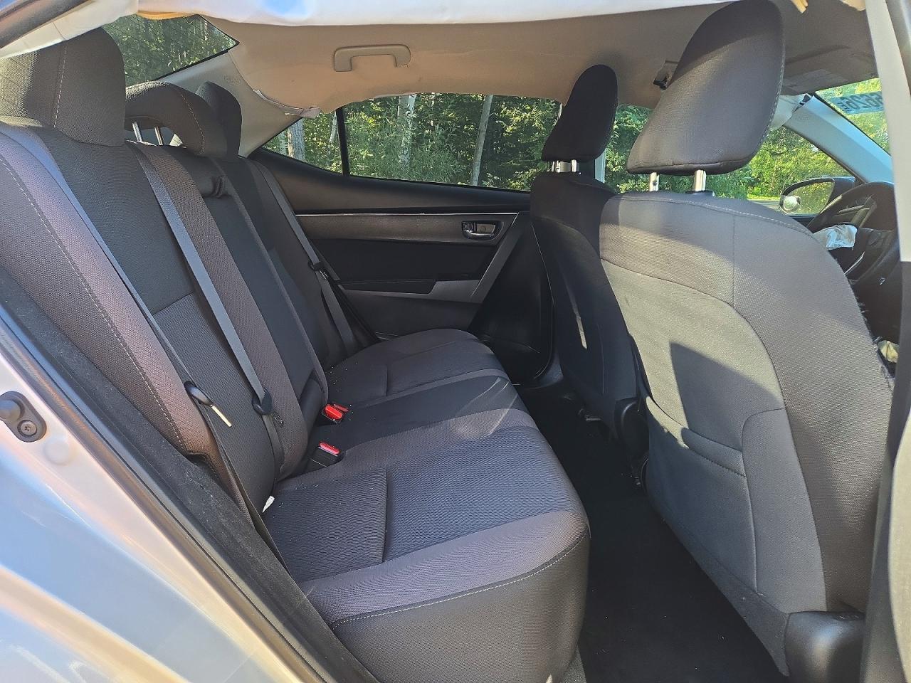 2019 Toyota Corolla L - zdjęcie 10