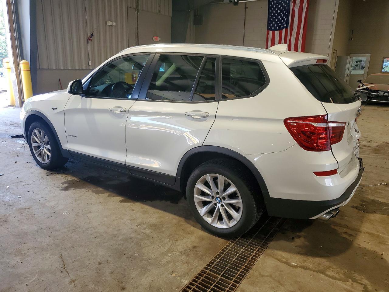 2016 BMW X3 xDrive28I - zdjęcie 2
