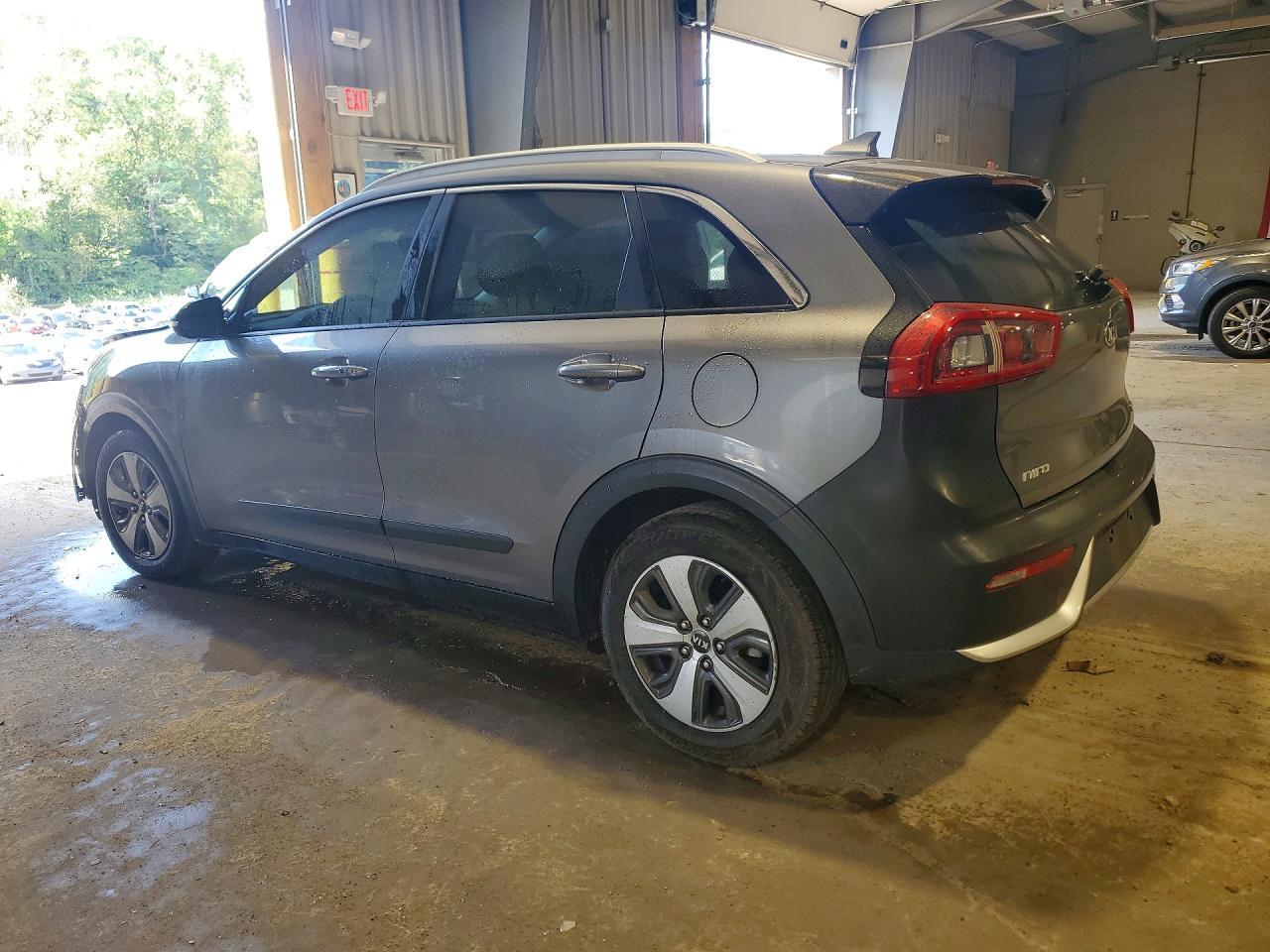 2017 Kia Niro Ex - zdjęcie 2