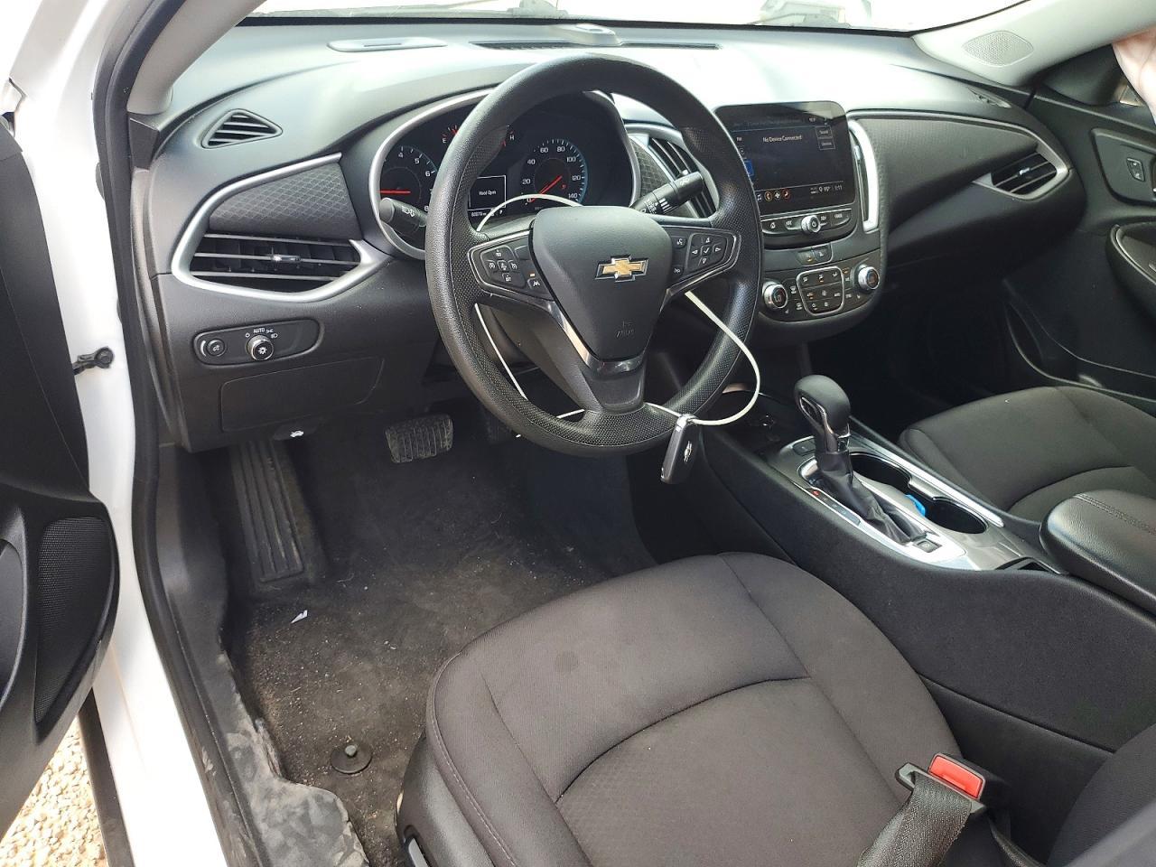 2024 Chevrolet Malibu Lt - zdjęcie 8