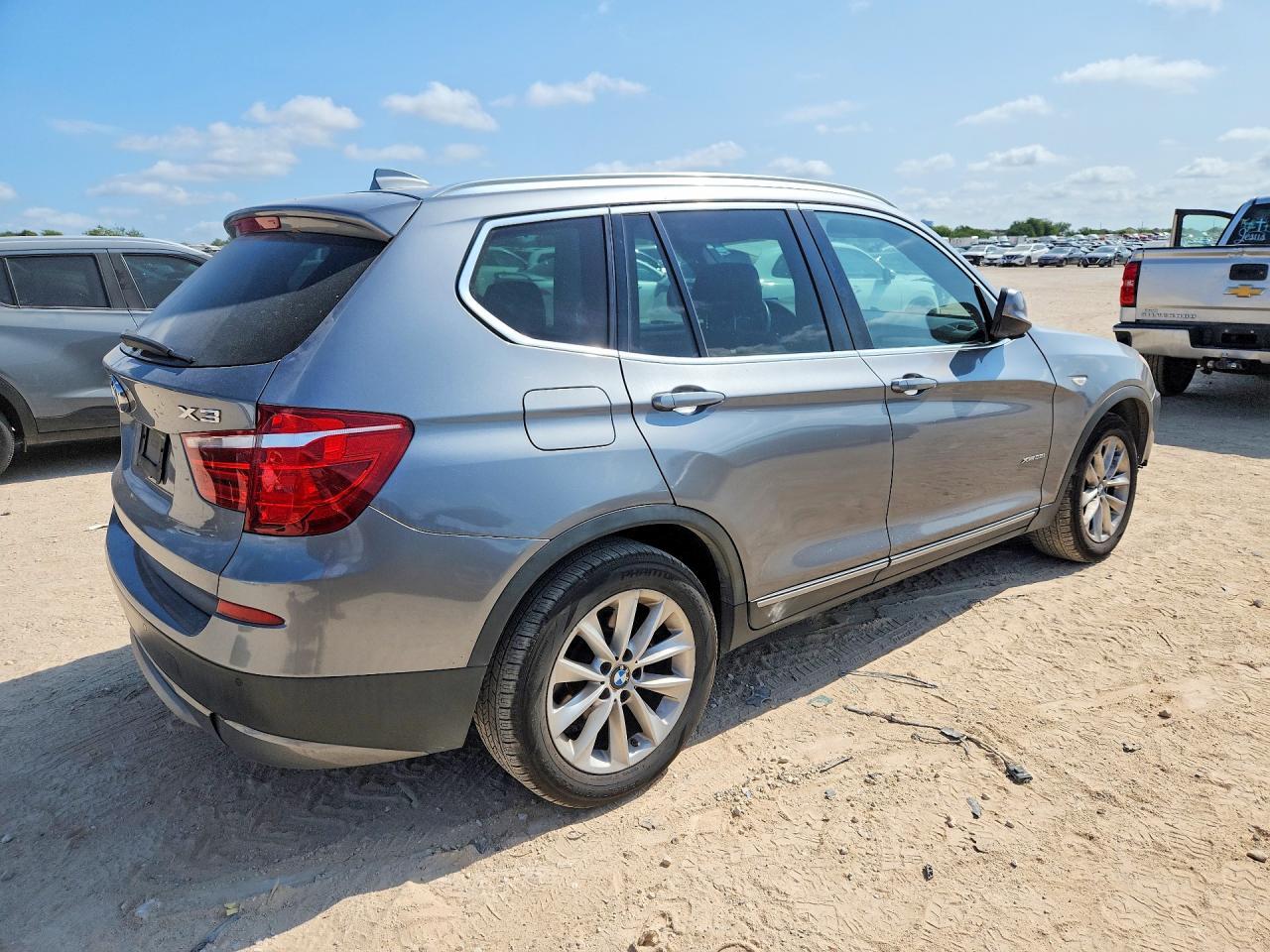 2013 BMW X3 xDrive28I - zdjęcie 3