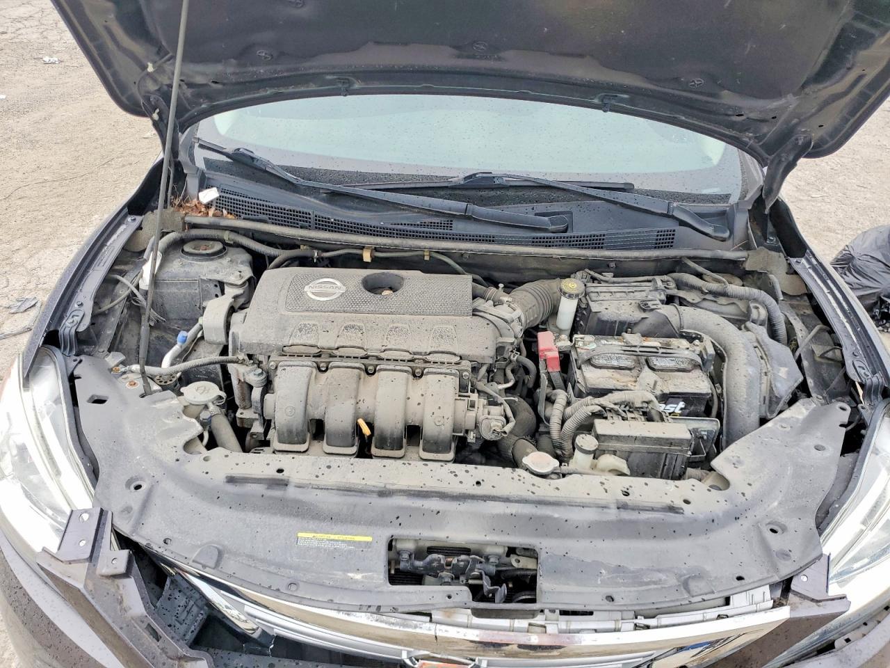 2014 Nissan Sentra S - zdjęcie 11