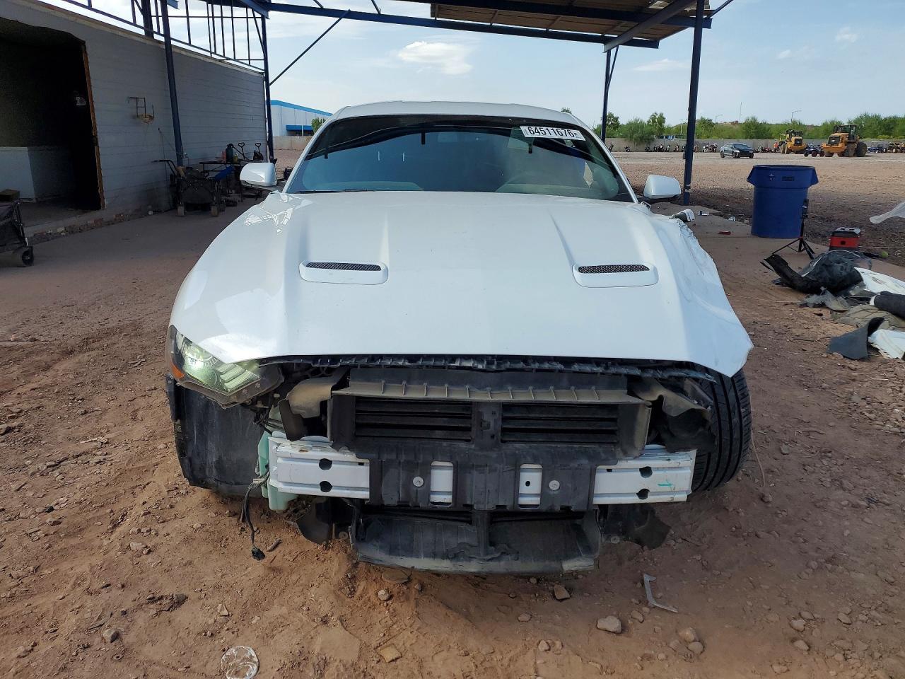 2018 Ford Mustang - zdjęcie 5