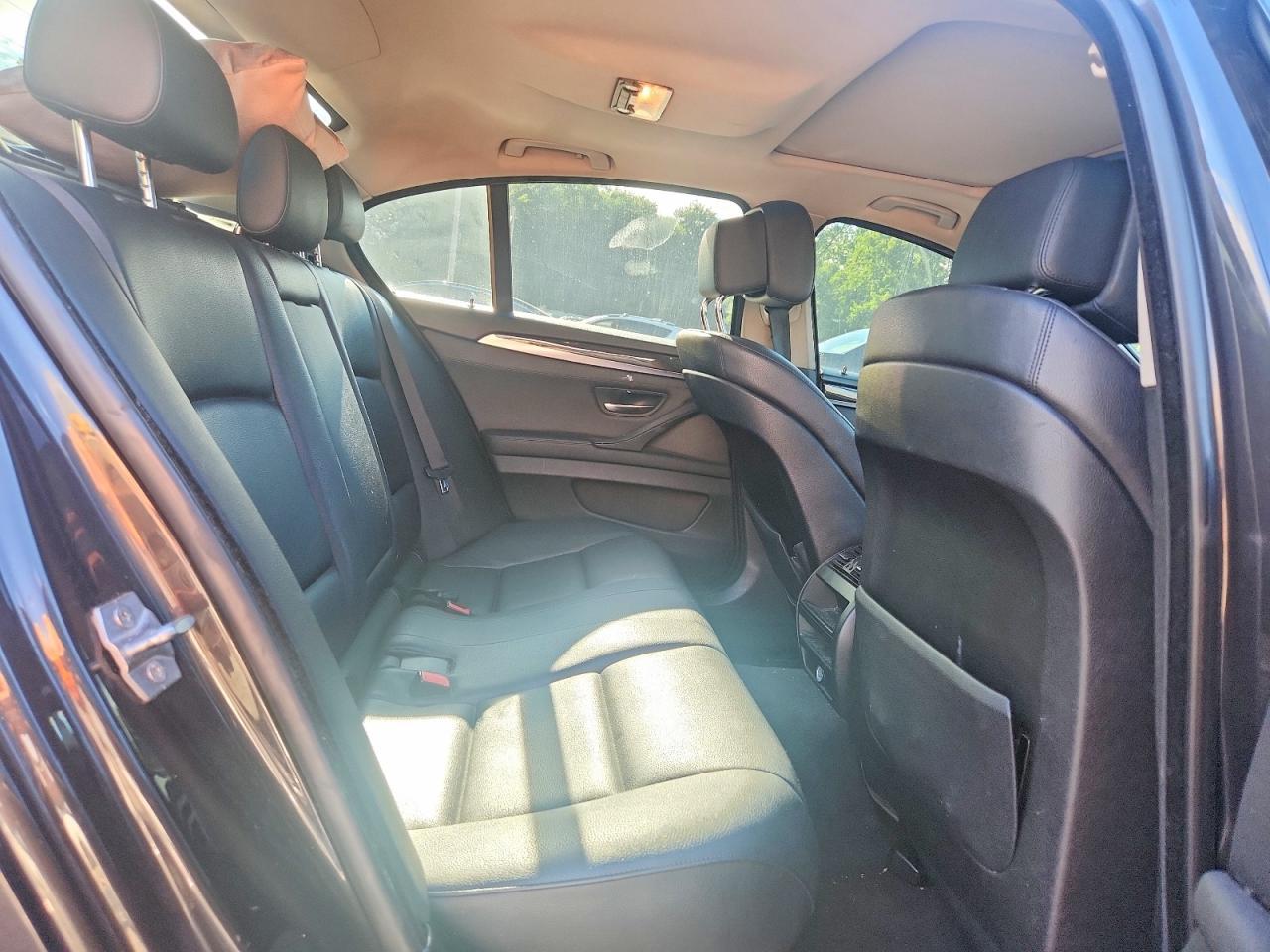 2013 BMW 528 Xi - zdjęcie 10