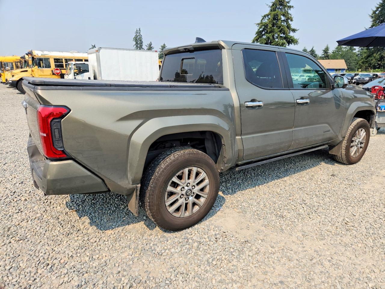 2025 Toyota Tacoma Limited Hv - zdjęcie 3