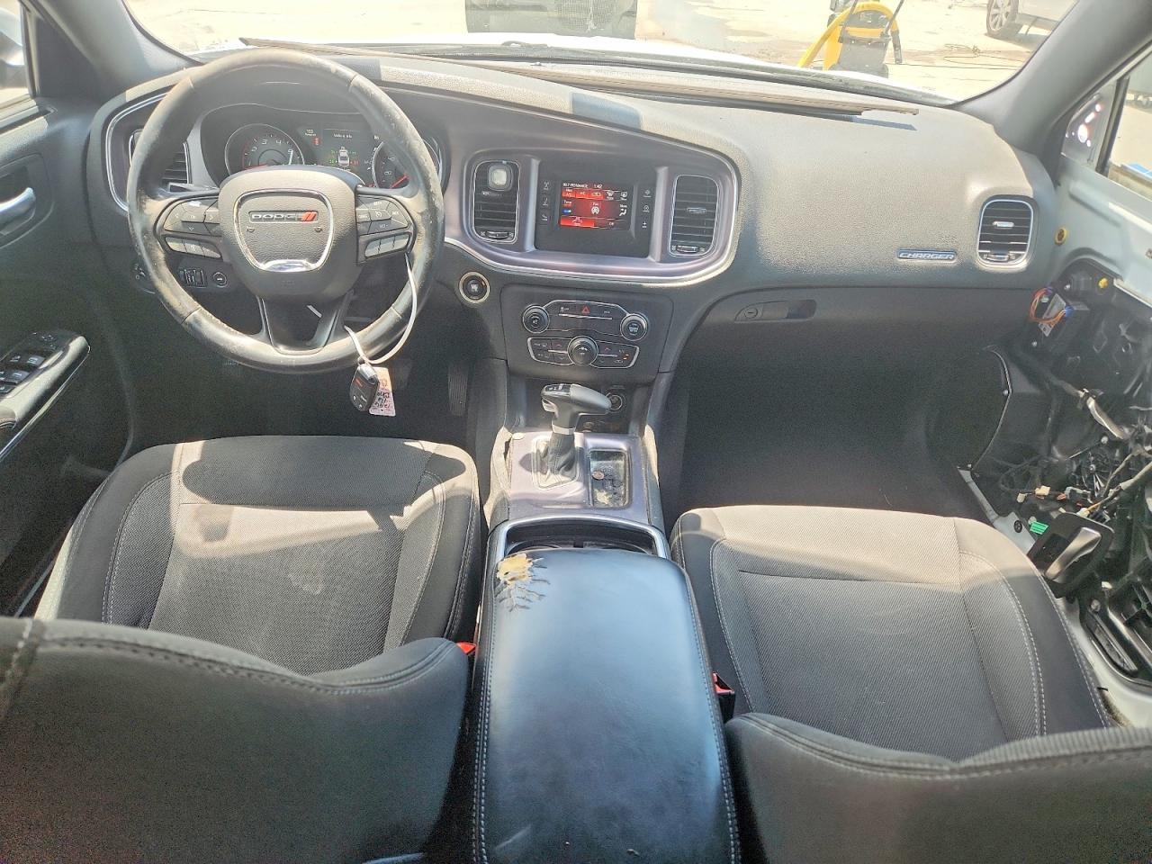 2016 Dodge Charger Se - zdjęcie 8