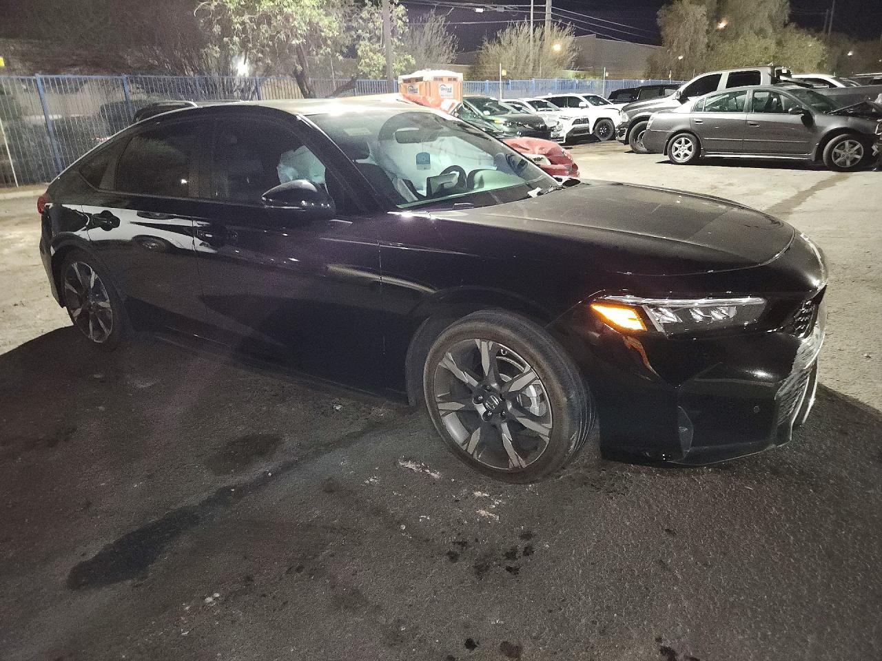 2025 Honda Civic Sport Touring - zdjęcie 4