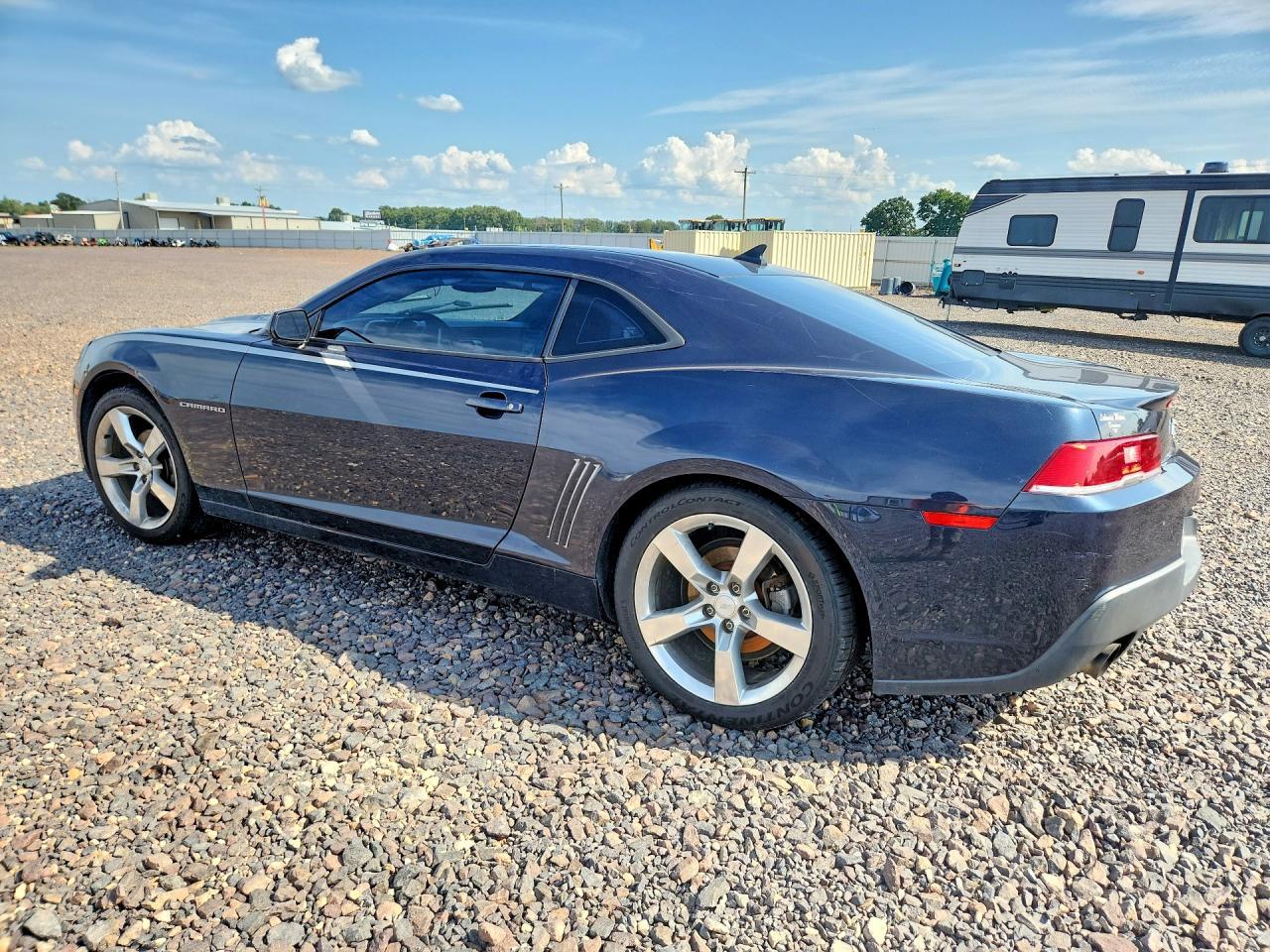 2014 Chevrolet Camaro - zdjęcie 2