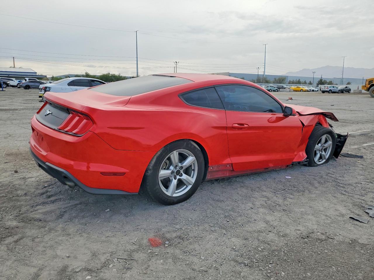 2018 Ford Mustang - zdjęcie 3