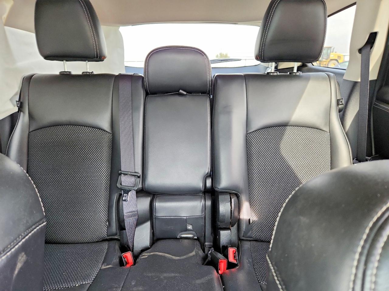 2019 Dodge Journey Crossroad - zdjęcie 10