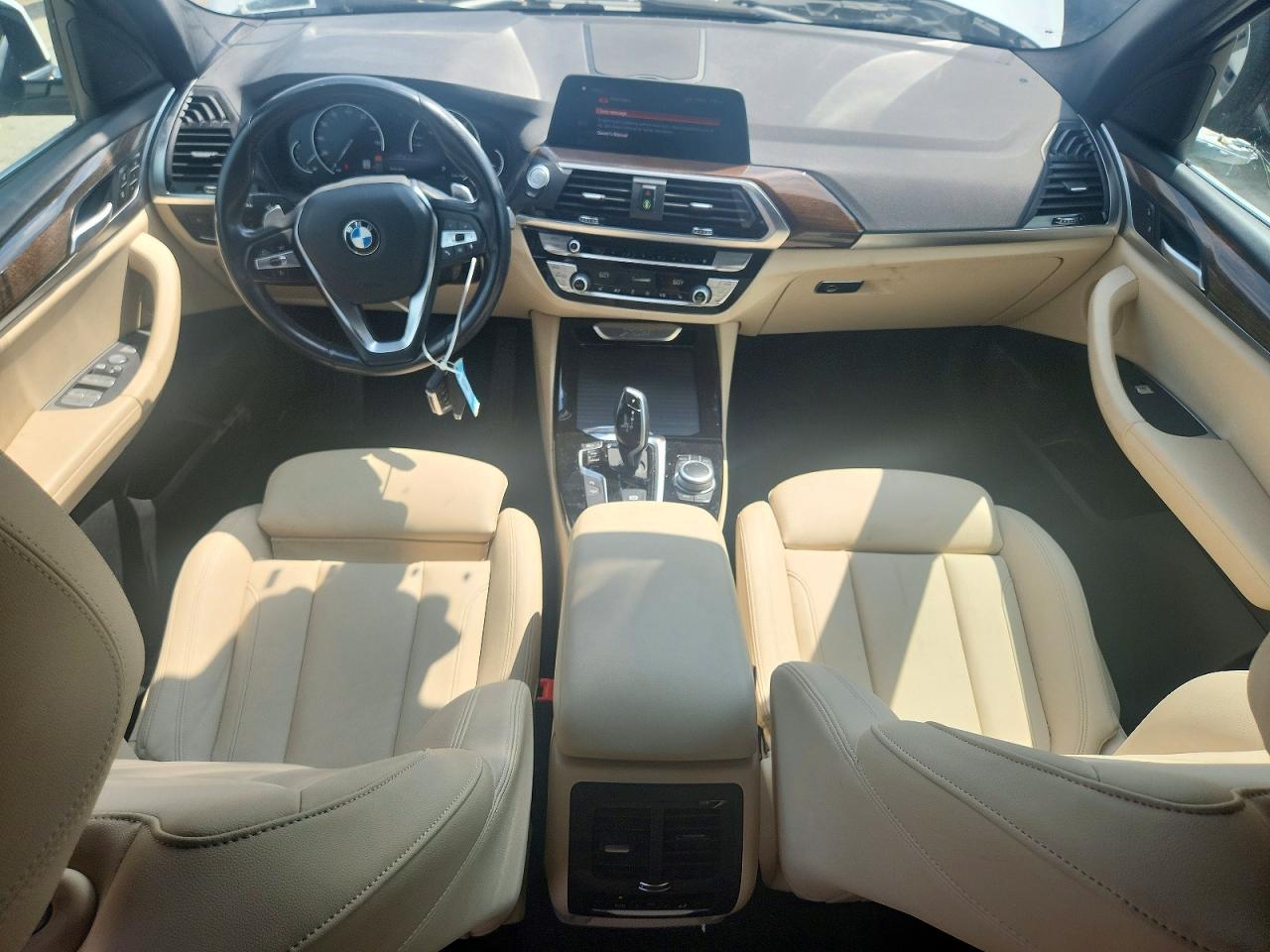 2021 BMW X3 xDrive30I - zdjęcie 8