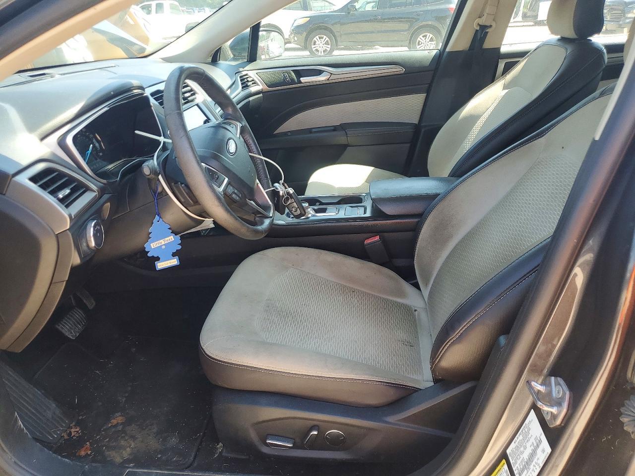 2019 Ford Fusion Se - zdjęcie 7