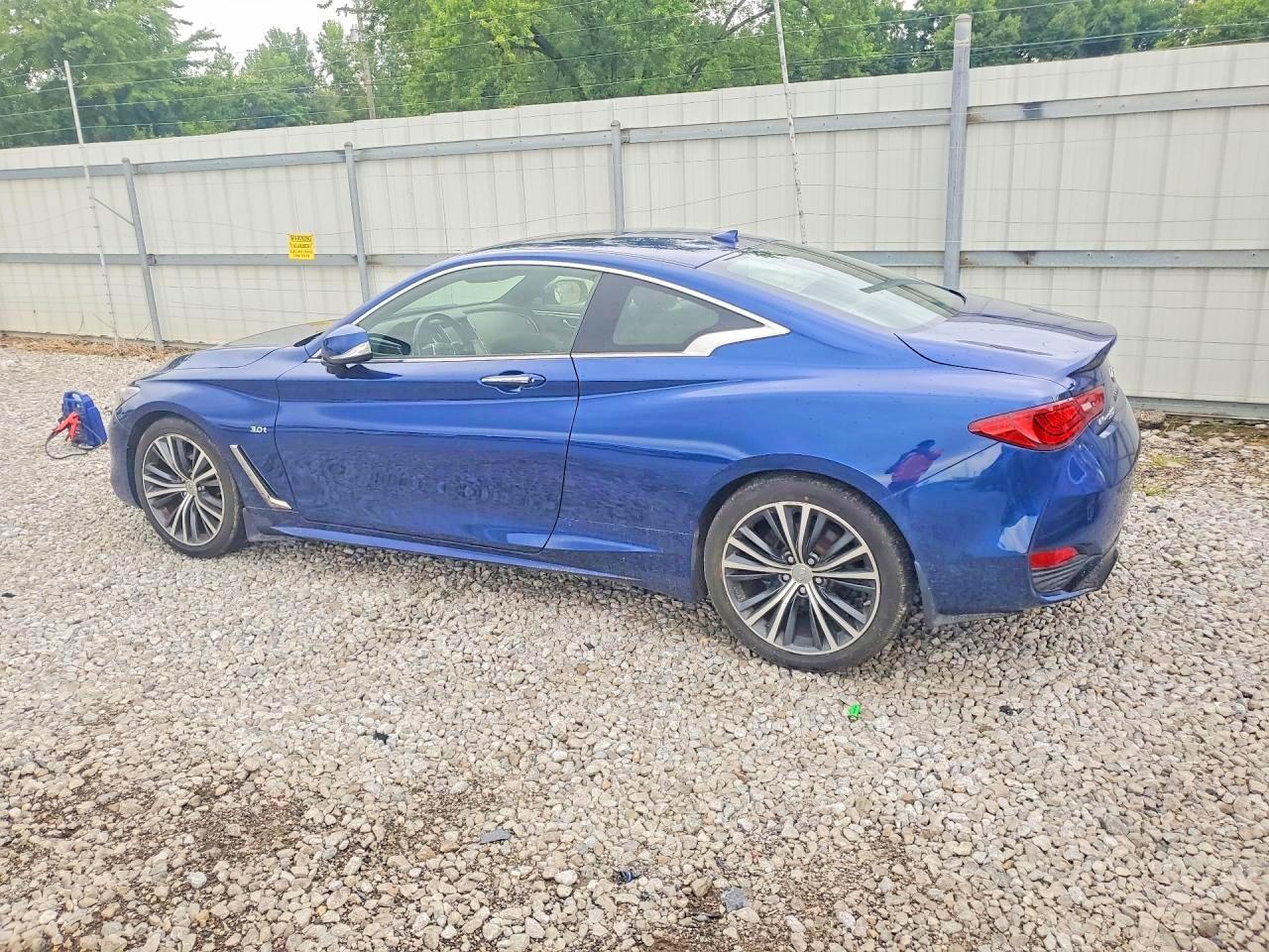 2018 Infiniti Q60 3.0T Luxe - zdjęcie 2