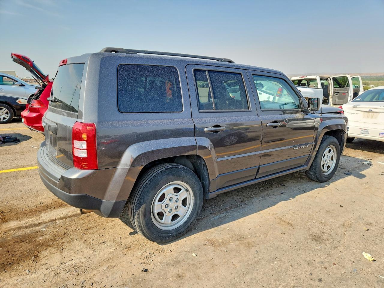 2016 Jeep Patriot Sport - zdjęcie 3