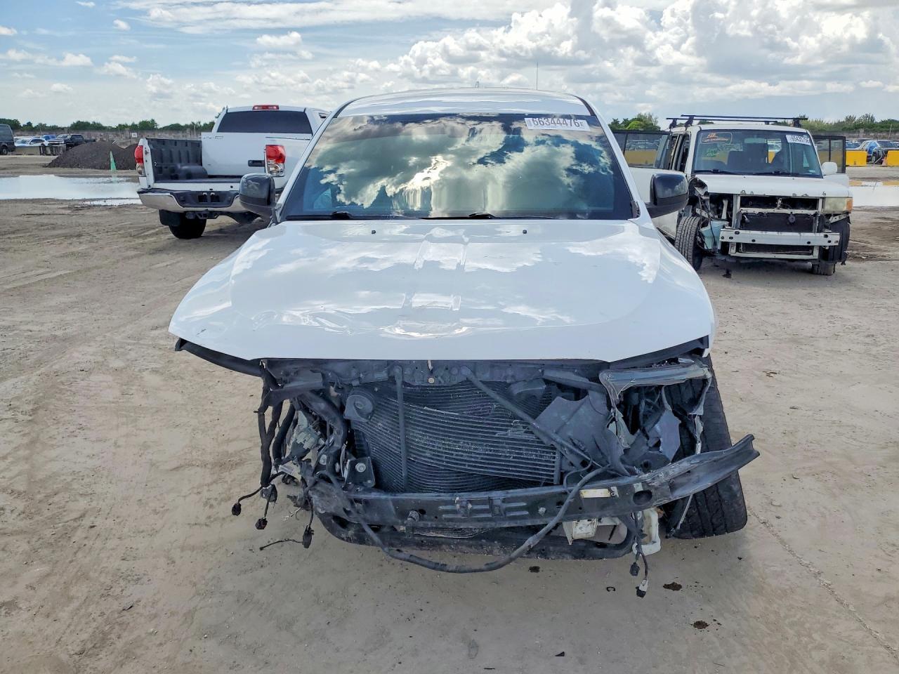 2019 Dodge Durango Gt - zdjęcie 5