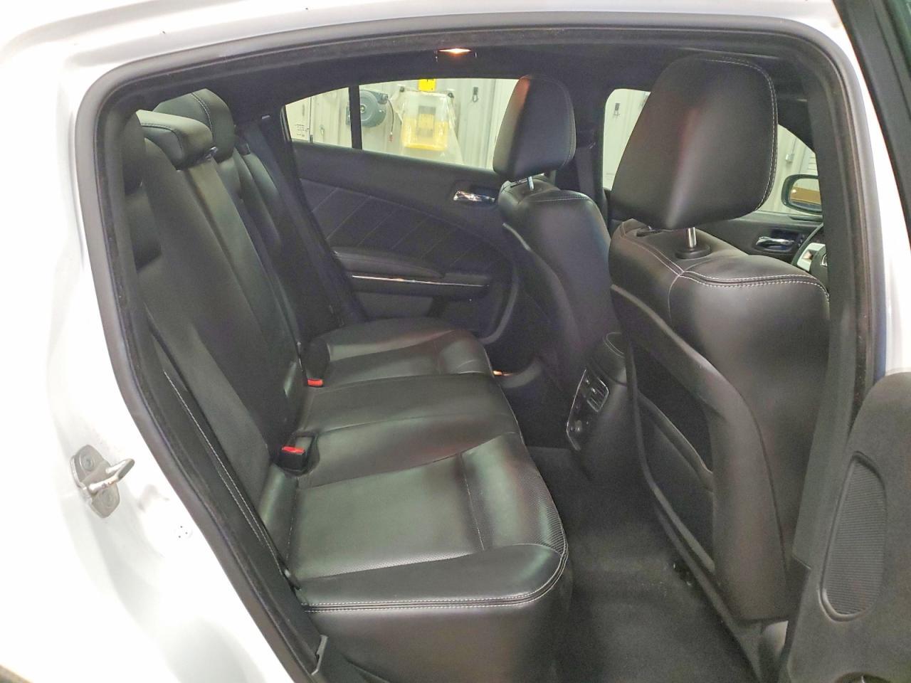 2013 Dodge Charger R/T - zdjęcie 10