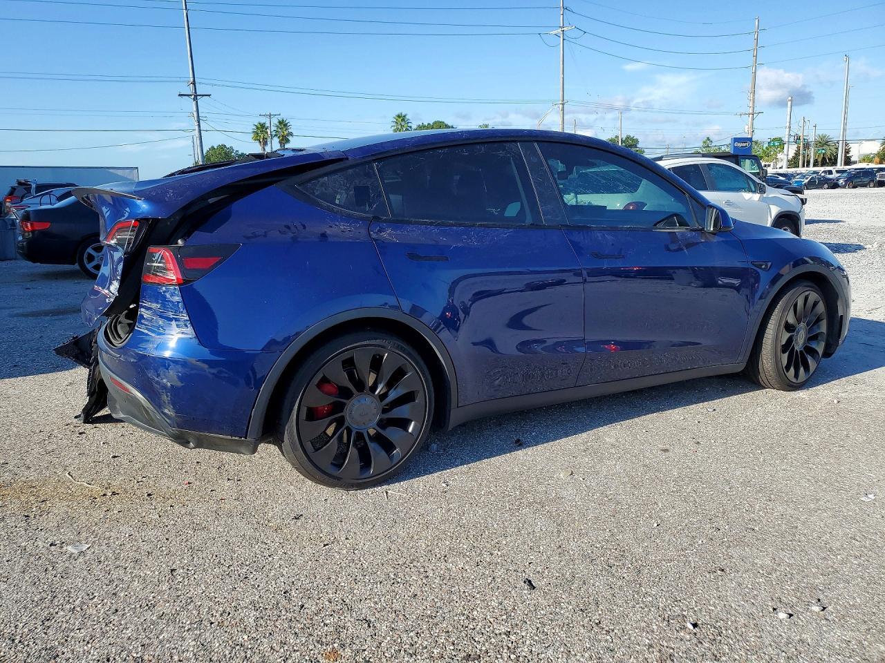 2022 Tesla Model Y - zdjęcie 3