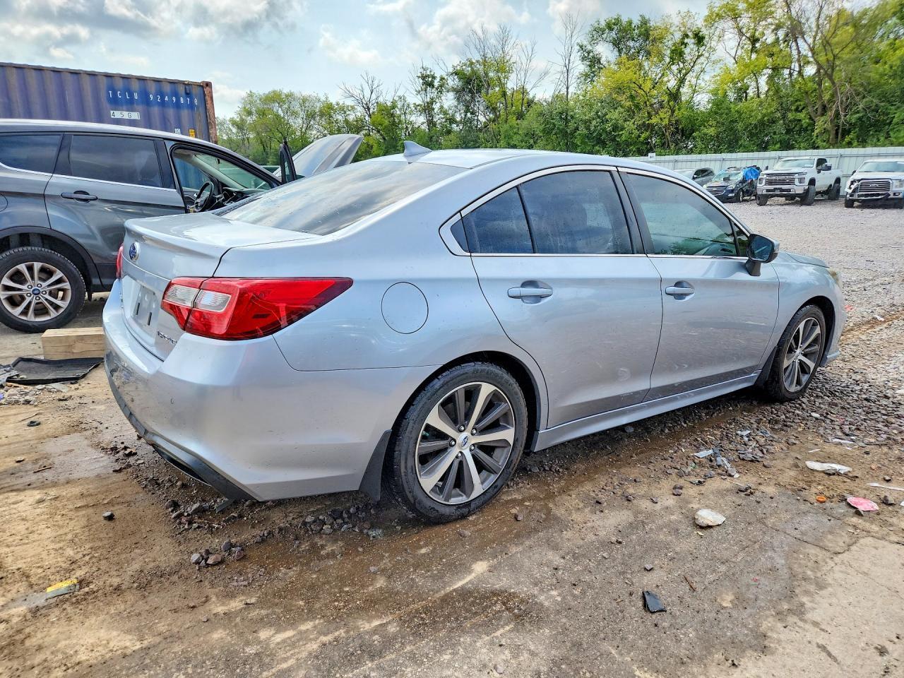 2018 Subaru Legacy 2.5I Limited - zdjęcie 3