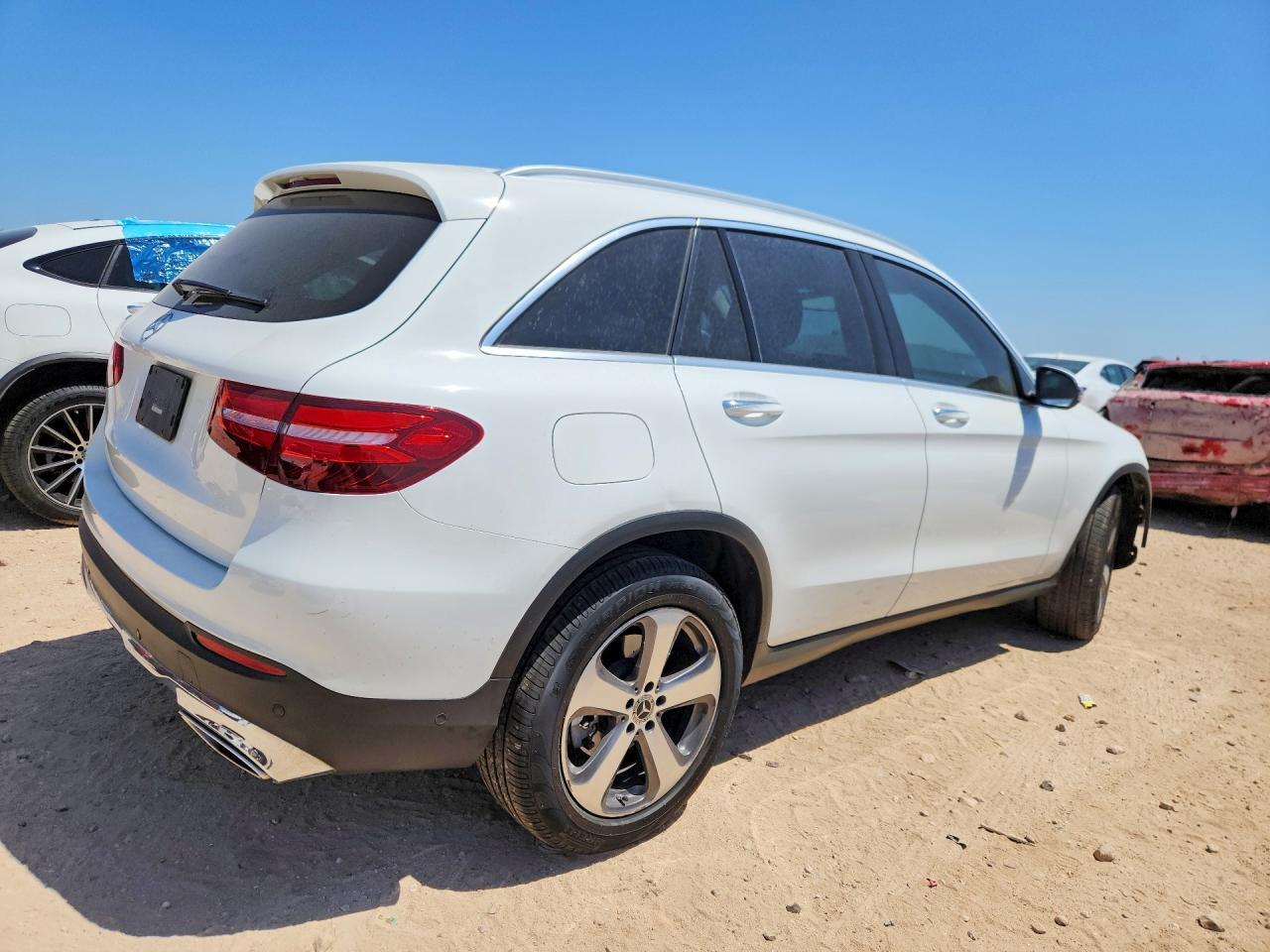 2018 Mercedes-Benz Glc 300 - zdjęcie 3